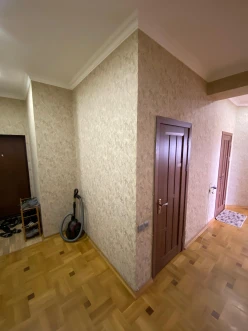 Satılır yeni tikili 3 otaqlı 109 m²,  İnşaatçılar m.-9