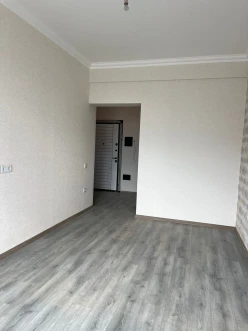Satılır yeni tikili 2 otaqlı 50 m²,  İnşaatçılar m.-8