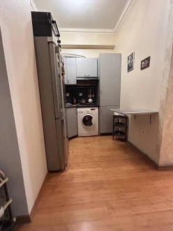 Satılır yeni tikili 2 otaqlı 44 m², İnşaatçılar m.-2