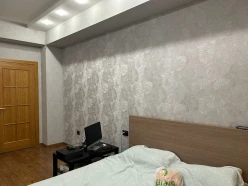 Satılır yeni tikili 6 otaqlı 270 m², İnşaatçılar m.-31