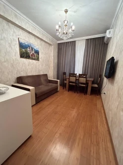 Satılır yeni tikili 2 otaqlı 44 m², İnşaatçılar m.-4