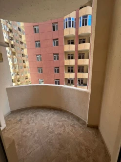 Satılır yeni tikili 1 otaqlı 45 m², İnşaatçılar m.-8