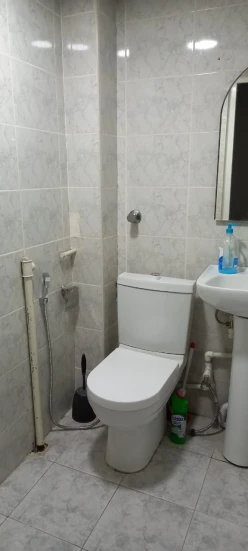 İcarə köhnə tikili 3 otaqlı 75 m², İnşaatçılar m.-7