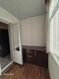 İcarə köhnə tikili 2 otaqlı 60 m², İnşaatçılar m.-11