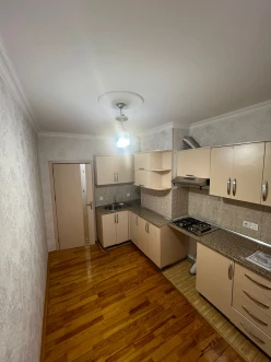 Satılır yeni tikili 1 otaqlı 45 m², İnşaatçılar m.-3