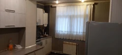 İcarə köhnə tikili 3 otaqlı 75 m², İnşaatçılar m.-2