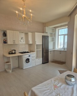 Satılır yeni tikili 3 otaqlı 76 m²,  Nərimanov-2