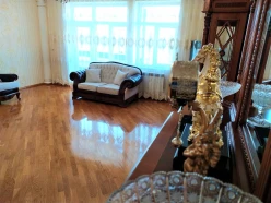 İcarə yeni tikili 5 otaqlı 250 m², Nərimanov r.-4