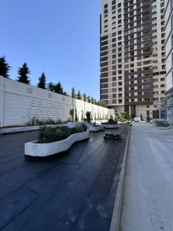 İcarə yeni tikili 3 otaqlı 95 m²,  28 May m.