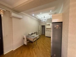 İcarə yeni tikili 2 otaqlı 80 m²,  Nəsimi-7
