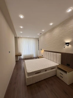 İcarə yeni tikili 3 otaqlı 95 m²,  28 May m.-6