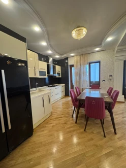 Satılır yeni tikili 3 otaqlı 120 m²,  Kubinka-5
