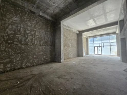 Satılır obyekt 130 m²,  28 May m.-4