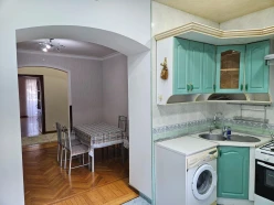 İcarə köhnə tikili 3 otaqlı 110 m²,  Səbail-8