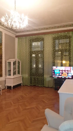 Satılır köhnə tikili 4 otaqlı 105 m²,  Sahil m.-9