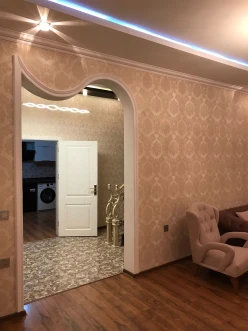 Satılır ev/villa 7 otaqlı 250 m², Badamdar q.-3