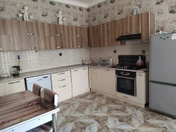 Satılır ev/villa 4 otaqlı 200 m², Badamdar q.-9