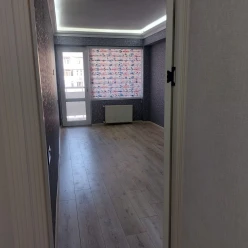 Satılır yeni tikili 3 otaqlı 80 m², İnşaatçılar m.-9