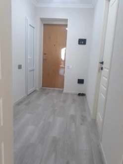 Satılır yeni tikili 3 otaqlı 80 m², İnşaatçılar m.-20