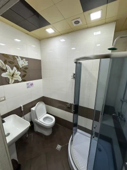 Satılır yeni tikili 4 otaqlı 176 m²,  Sahil m.-13