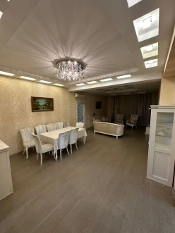 Satılır yeni tikili 4 otaqlı 176 m²,  Sahil m.-3