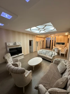 Satılır yeni tikili 4 otaqlı 176 m²,  Sahil m.