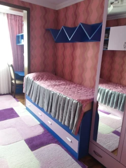 Satılır köhnə tikili 3 otaqlı 72 m², Badamdar q.-3 Satılır köhnə tikili 3 otaqlı 72 m², Badamdar q.-3