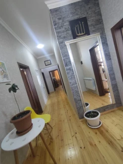 Satılır ev/villa 4 otaqlı 120 m², Binə q.-17