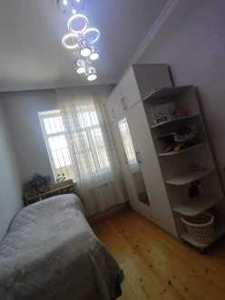 Satılır ev/villa 4 otaqlı 120 m², Binə q.-13