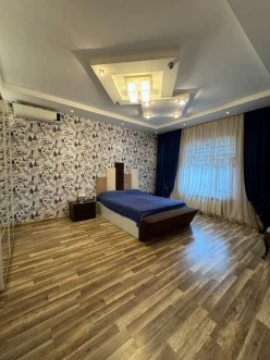 Satılır ev/villa 6 otaqlı 320 m², Şüvəlan q.-22