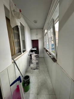 Satılır köhnə tikili 3 otaqlı 72 m²,  İnşaatçılar m.-9