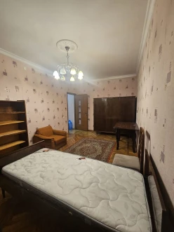 İcarə köhnə tikili 4 otaqlı 120 m²,  Azadlıq prospekti m.-10