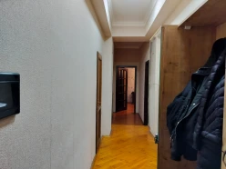 İcarə yeni tikili 2 otaqlı 76 m², İnşaatçılar m.-9