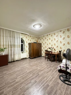 Satılır ev/villa 7 otaqlı 210 m², Bakıxanov q.-5