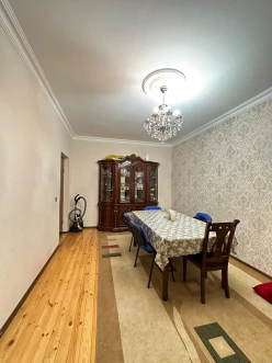 Satılır ev/villa 7 otaqlı 210 m², Bakıxanov q.-4