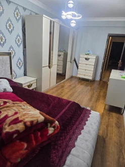Satılır yeni tikili 3 otaqlı 134 m²,  İnşaatçılar m.-21