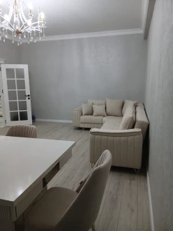 İcarə yeni tikili 2 otaqlı 139 m²,  28 May m.-2