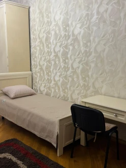 İcarə yeni tikili 2 otaqlı 137 m²,  28 May m.-10