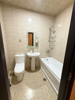 İcarə yeni tikili 2 otaqlı 60 m²,  İnşaatçılar m.-22