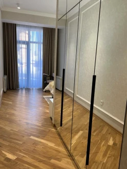 İcarə yeni tikili 2 otaqlı 80 m²,  28 May m.-9