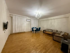İcarə yeni tikili 3 otaqlı 90 m²,  İnşaatçılar m.-2