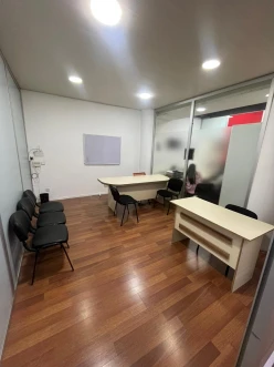 İcarə ofis 1 otaqlı 17 m²,  28 May m.-4