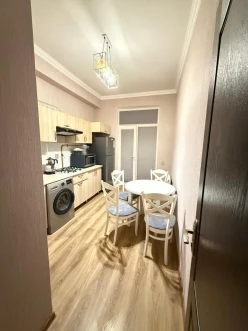 İcarə yeni tikili 2 otaqlı 60 m²,  İnşaatçılar m.-3