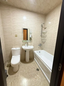 İcarə yeni tikili 2 otaqlı 60 m²,  İnşaatçılar m.-5