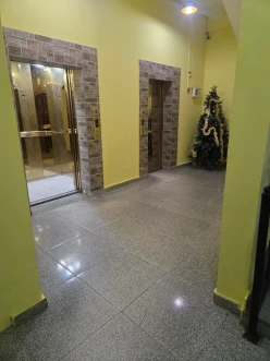 Satılır yeni tikili 3 otaqlı 134 m²,  İnşaatçılar m.-17