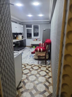 Satılır yeni tikili 3 otaqlı 134 m²,  İnşaatçılar m.-7