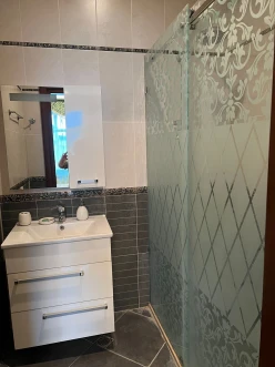 İcarə yeni tikili 3 otaqlı 135 m²,  Yasamal-15