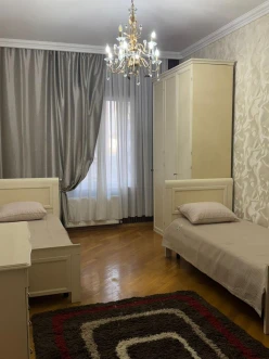 İcarə yeni tikili 2 otaqlı 137 m²,  28 May m.-9