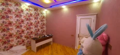 Satılır yeni tikili 6 otaqlı 240 m², Novxanı q.-12