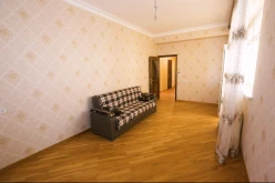 Satılır yeni tikili 3 otaqlı 135 m², İnşaatçılar m.-5 Satılır yeni tikili 3 otaqlı 135 m², İnşaatçılar m.-5